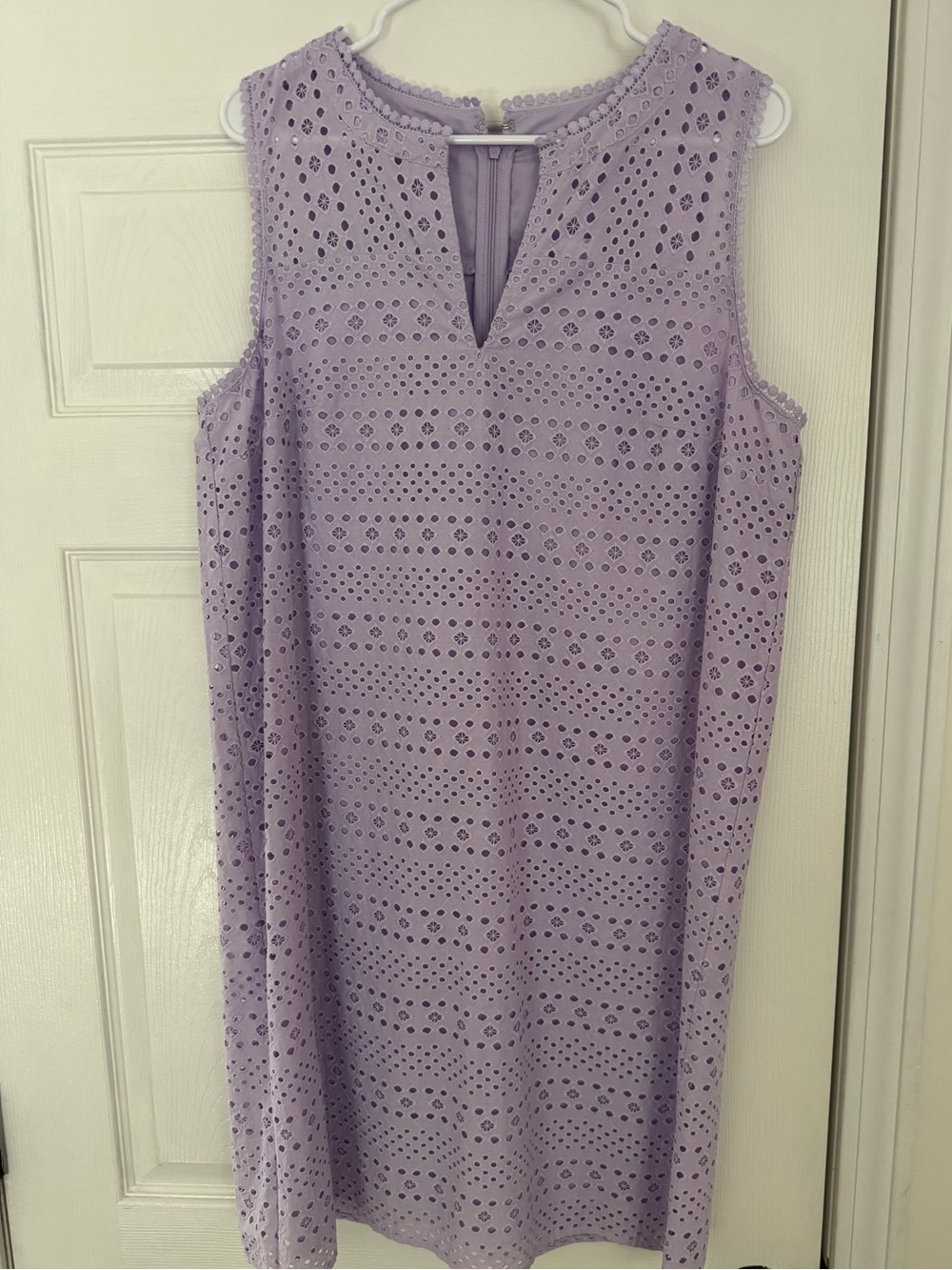 Loft NWT Lilac Eyelet Sleeveless Shift Dress Size 14 Summer